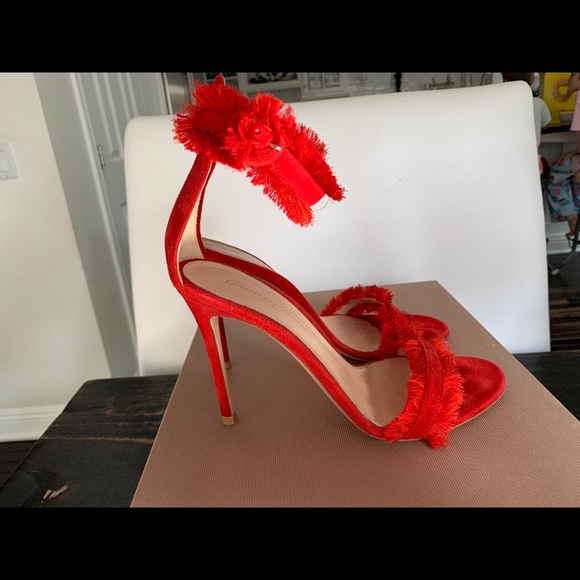 Gianvito Rossi Suede Heels - Picture 2 of 4